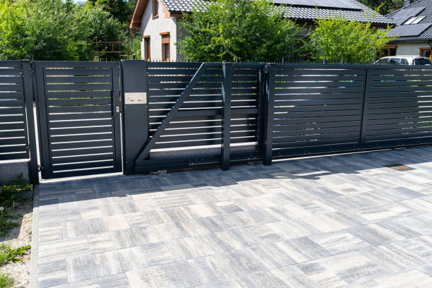 Best Driveway Pavers Contractor  in Bladenboro, NC